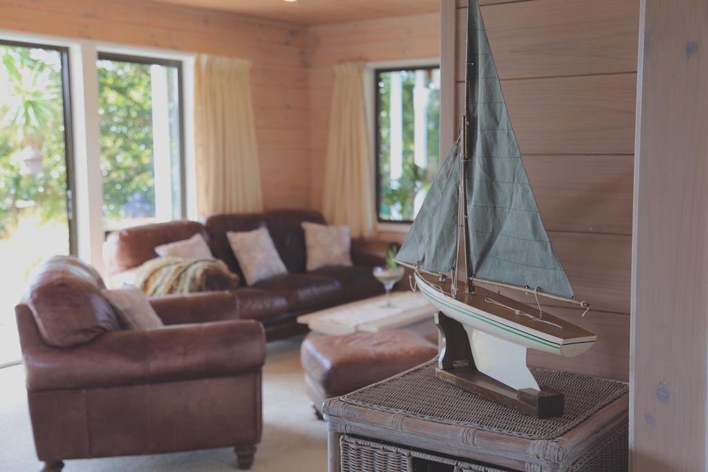 Two Bare Feet Apartment Waihi Luaran gambar